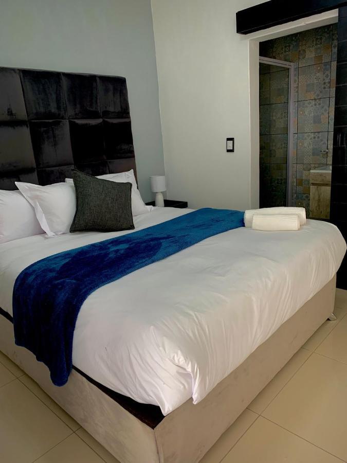 Thamani Guest House Randfontein Bagian luar foto